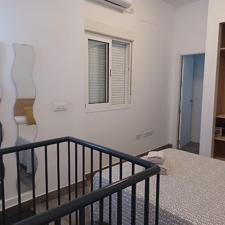 Apartamento En El Casco Antiguo En Plena Alameda Sevilla Kültér fotó