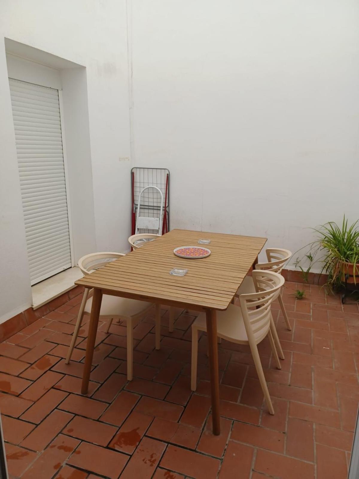 Apartamento En El Casco Antiguo En Plena Alameda Sevilla Kültér fotó